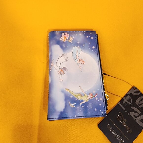 Loungefly Disney Peter Pan Second Star Flying Over City Flap Wallet NEW - Picture 9 of 13
